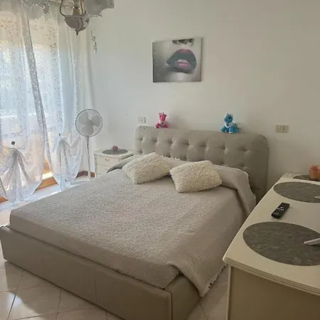 Homestay Bellissima Stanza Con Parcheggio Gratuito *